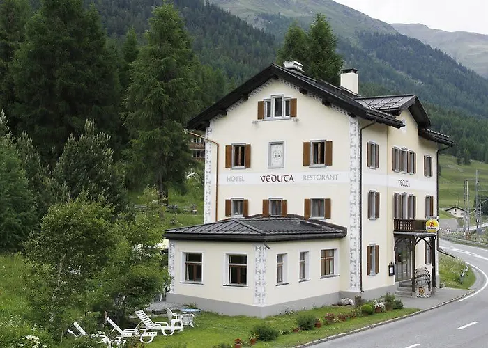 Veduta 2* Cinuos-Chel