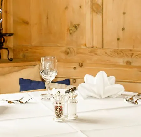 Veduta Ξενοδοχείο Cinuos-Chel